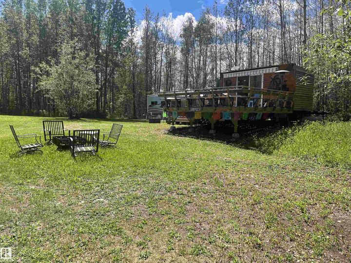 Property Photo:  52110 Rge Rd 72  AB T0E 0S0 