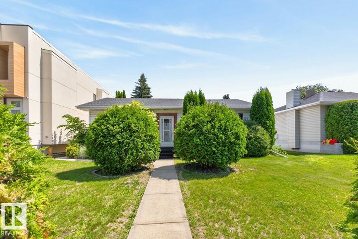 Property Photo: 9627 146 Street NW AB T5N 2Z2