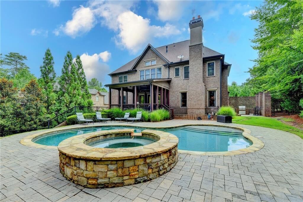 Property Photo:  215 Penrith Place  GA 30350 