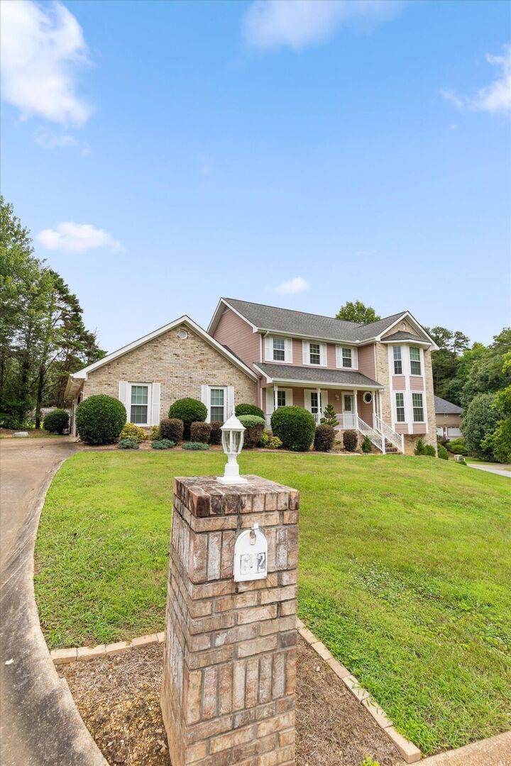 Property Photo: 622 Pine Brow Trail TN 37421
