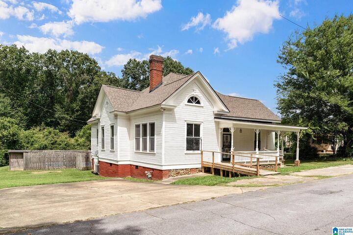 Property Photo: 100 Chestnut Street AL 35096