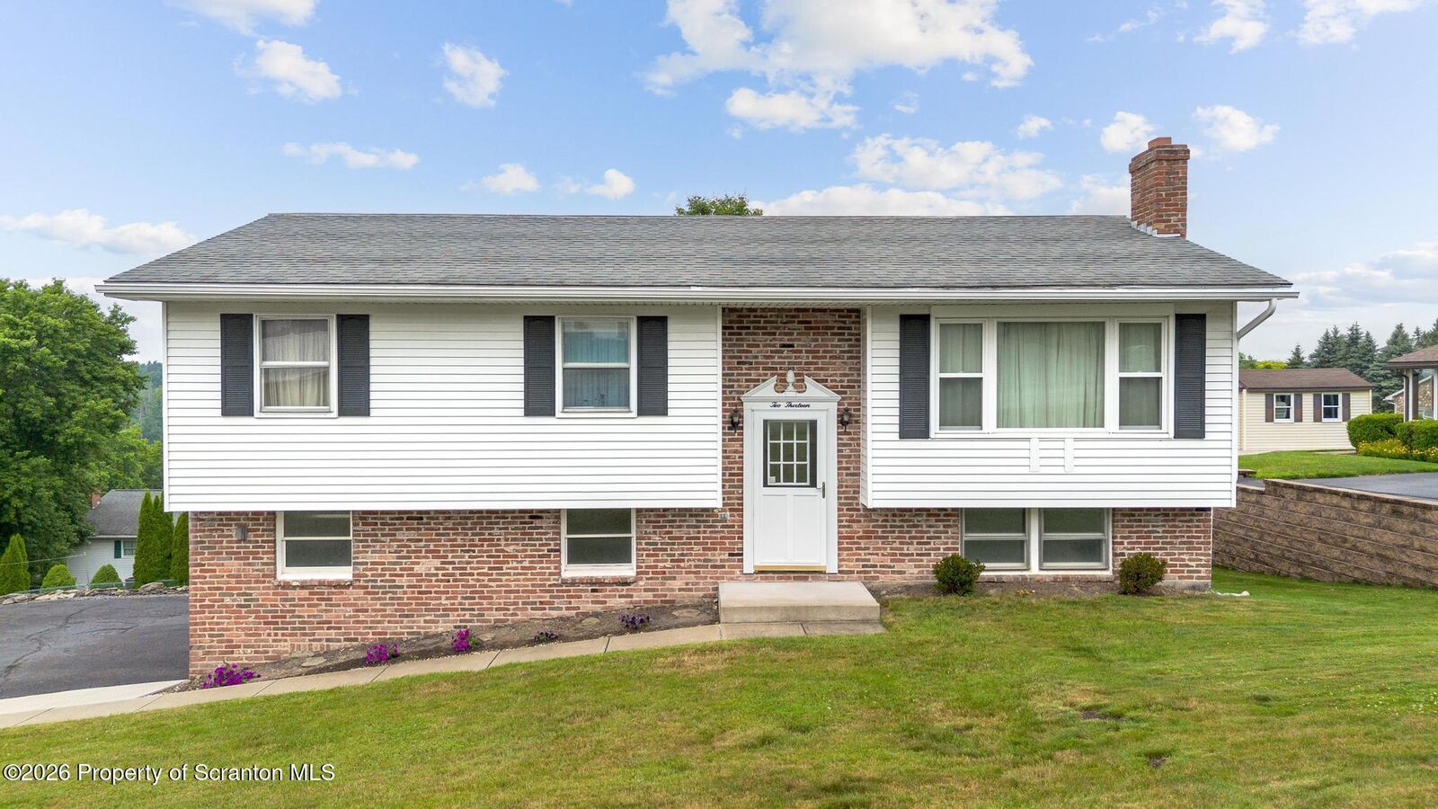 Property Photo:  213 Leach Hill Road  PA 18411 