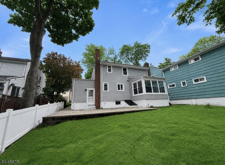 Property Photo:  3 Northview Ter  NJ 07040 
