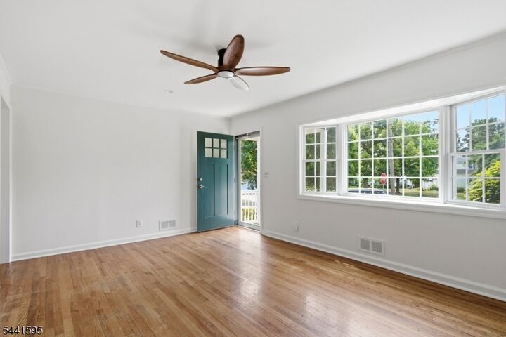 Property Photo:  52 Hamilton St  NJ 07940 