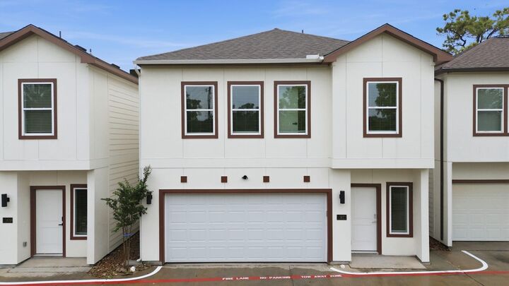 Property Photo: 11621 Waldemar Drive TX 77077
