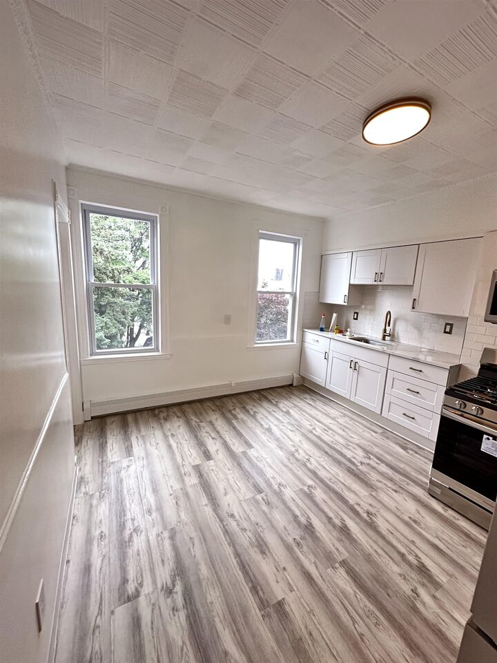Property Photo:  1017 Kennedy Blvd 2  NJ 07047 