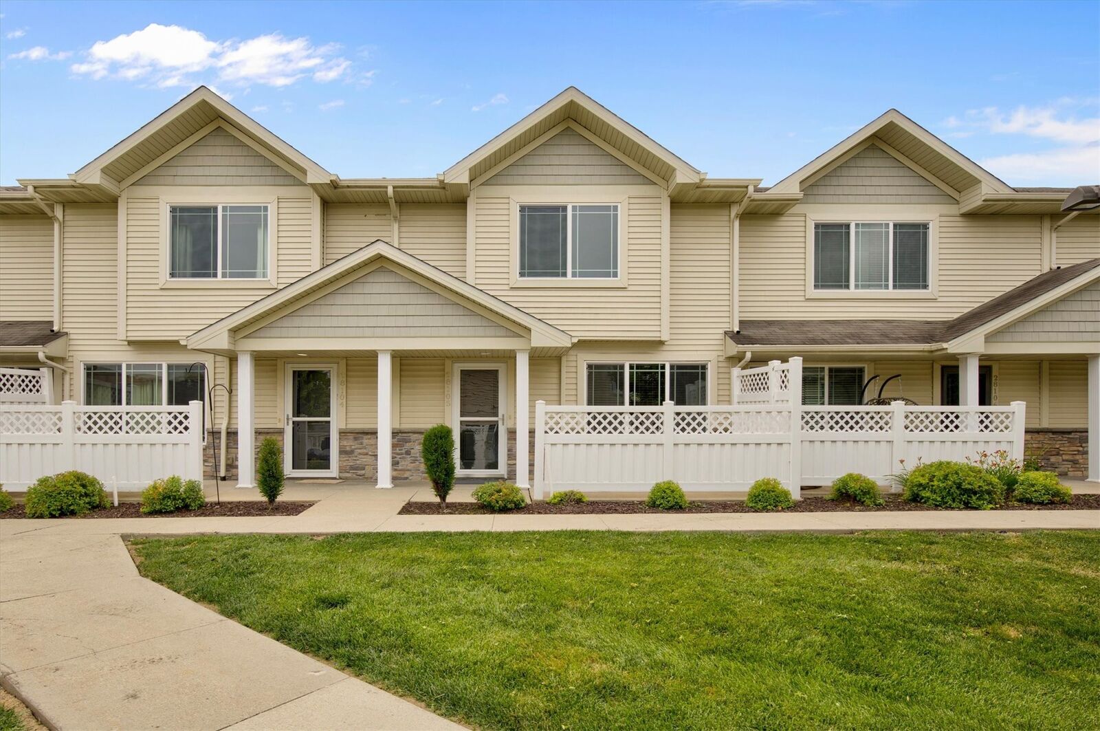 Property Photo:  8601 Westown Parkway 28105  IA 50266 