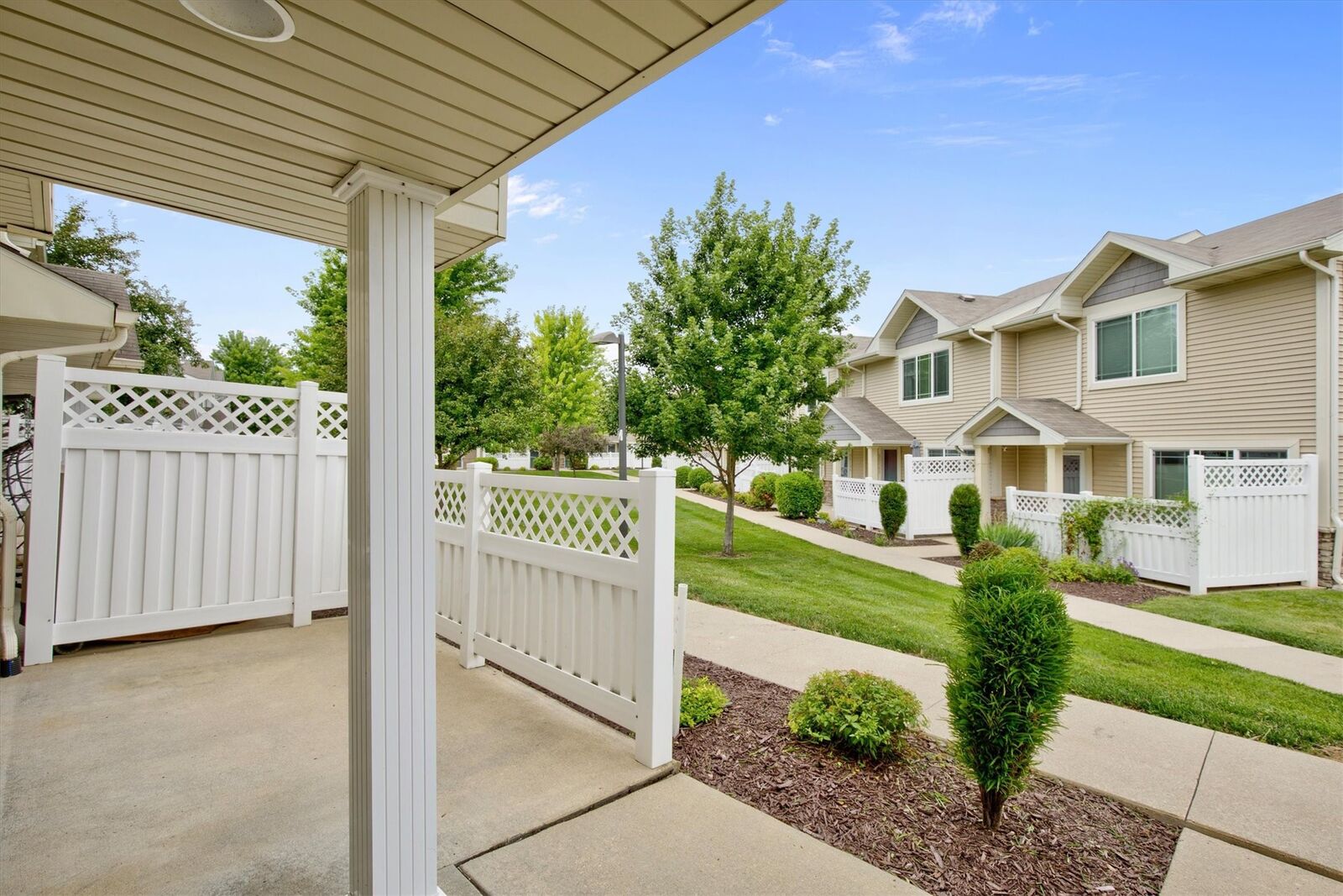 Property Photo: 8601 Westown Parkway 28105 IA 50266