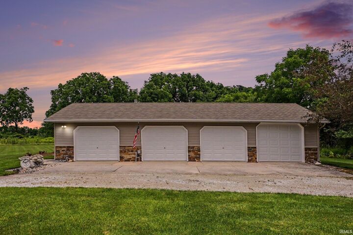 Property Photo: 20283 County Road 26 IN 46528