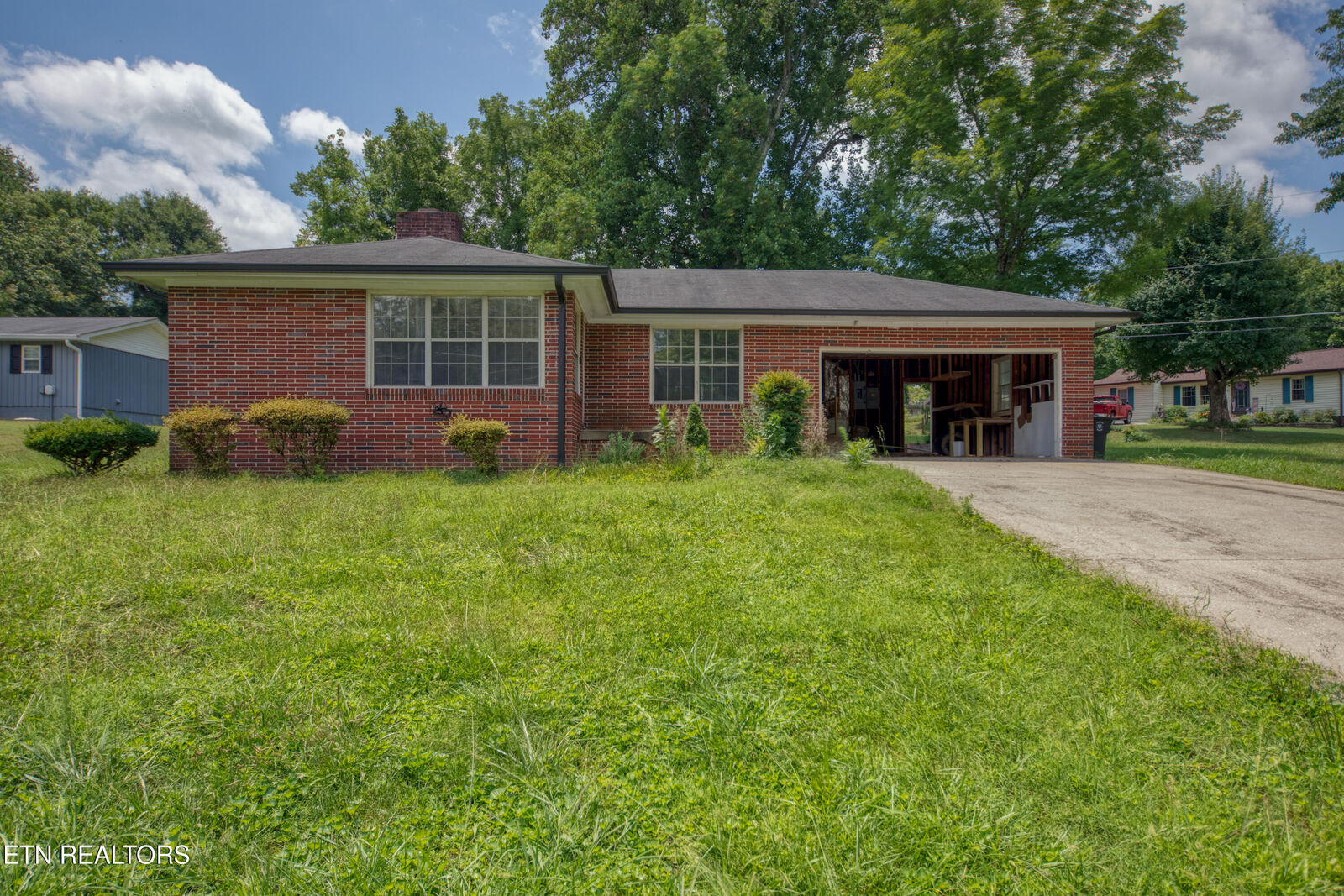 Property Photo: 315 Berger St TN 37303