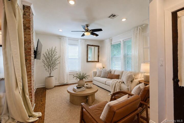 Property Photo:  26 Hillside Avenue  NY 10987 