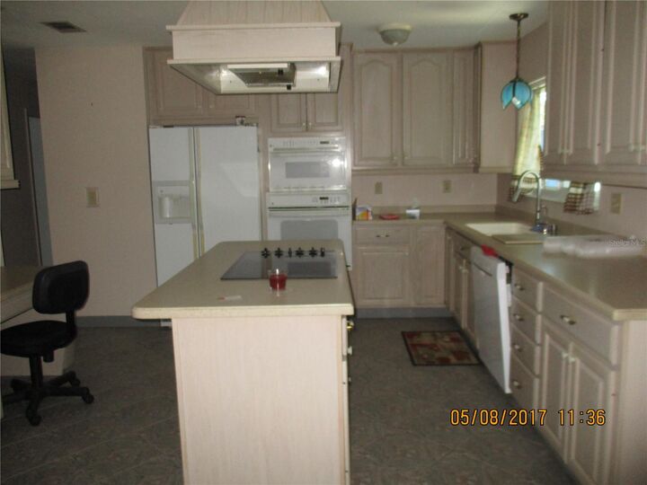 Property Photo:  8228 San Jacinto Avenue  FL 34287 