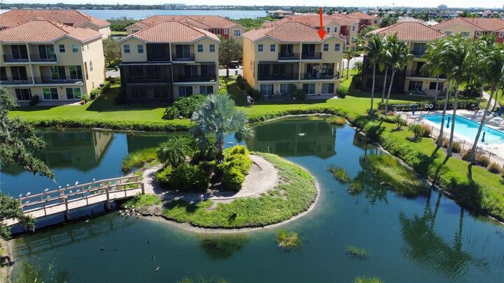 Property Photo: 1226 3rd Street Circle E FL 34221