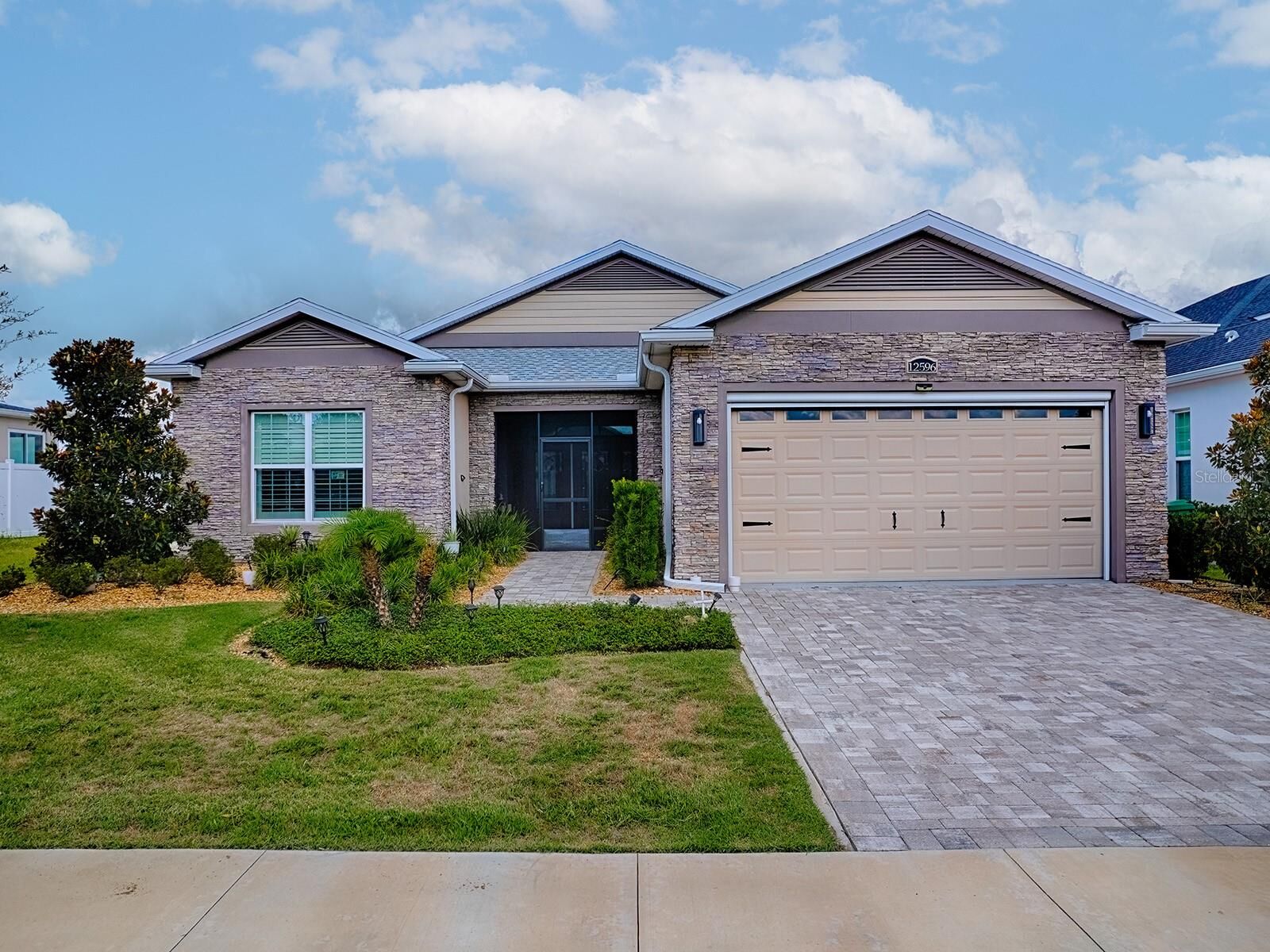 Property Photo:  12596 NE 49th Drive  FL 34484 