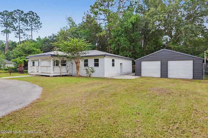 Property Photo:  6105 E Desoto Street  MS 39520 