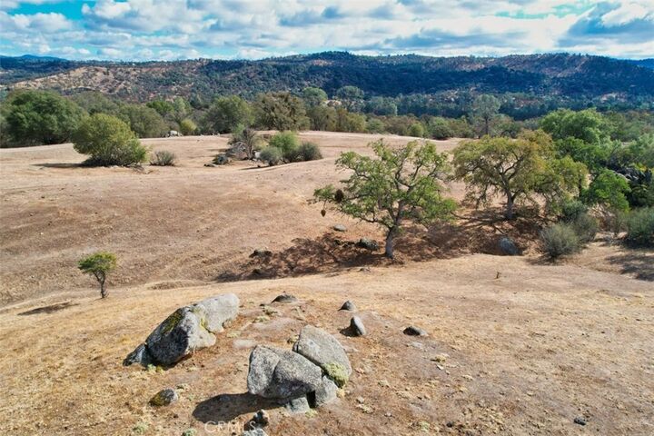 Property Photo: 0 193 Ac River Knolls CA 93614