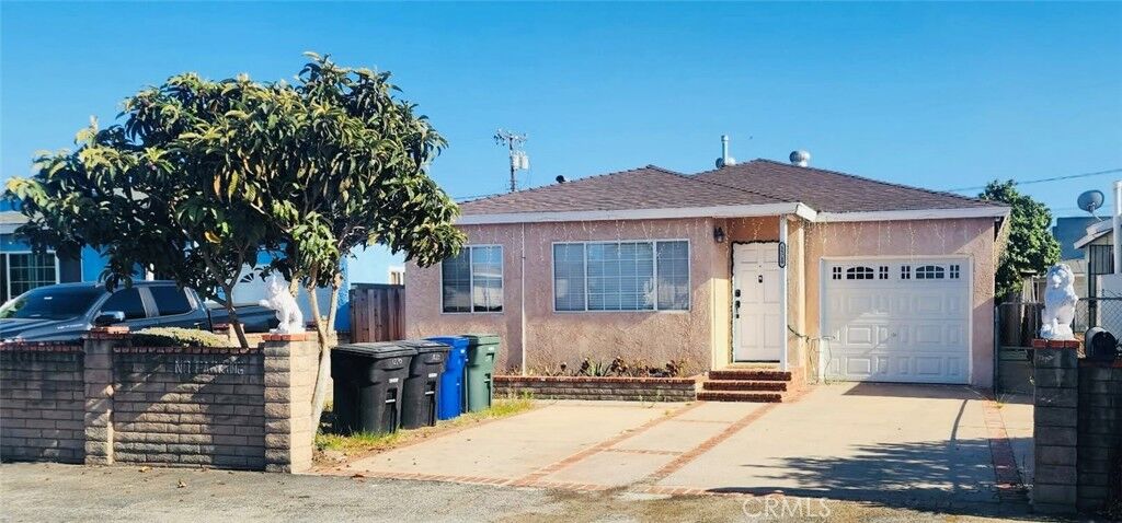 Property Photo: 1220 W 226th CA 90502