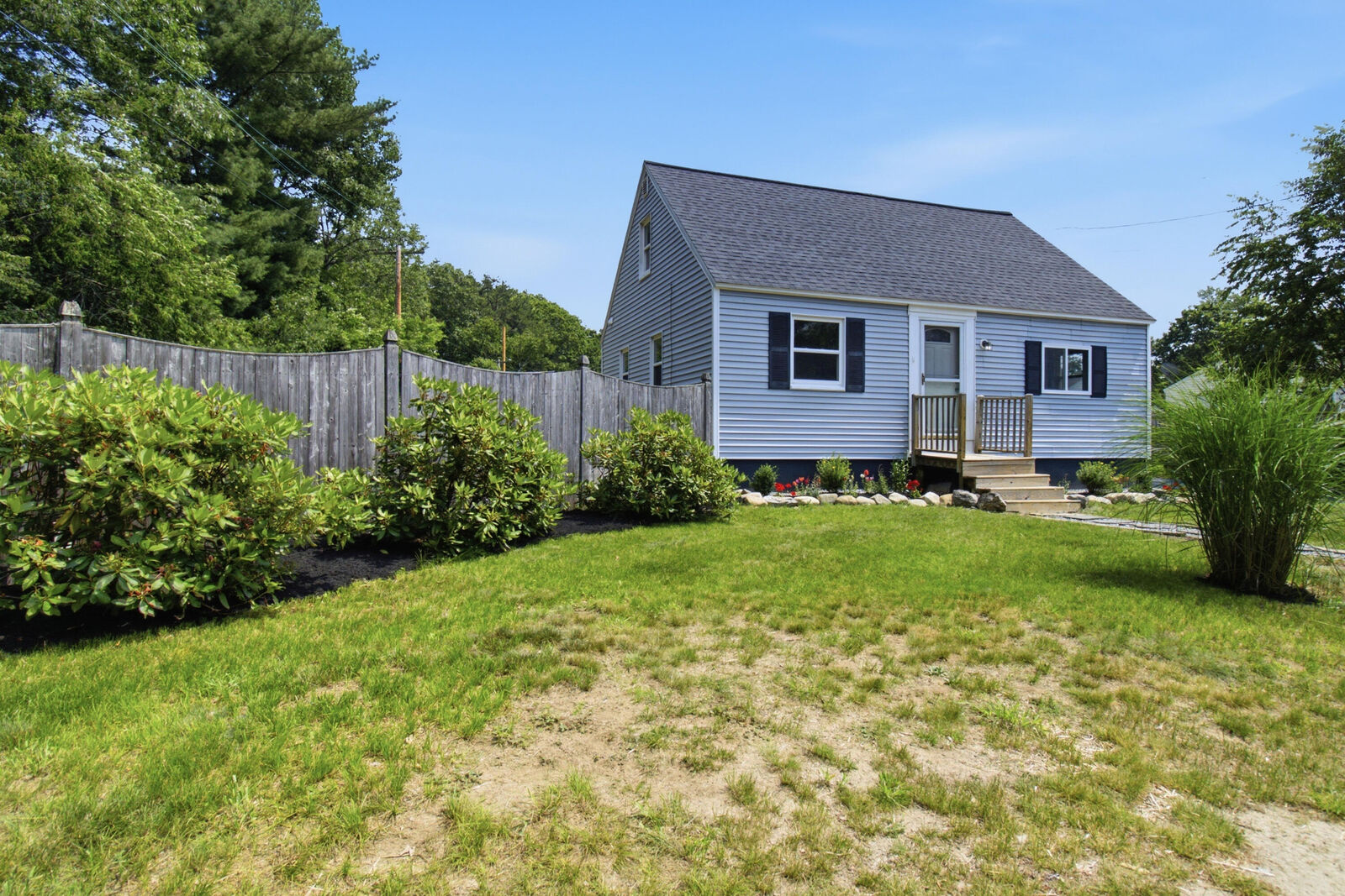 Property Photo:  6 Merrymeeting Road  ME 04011 