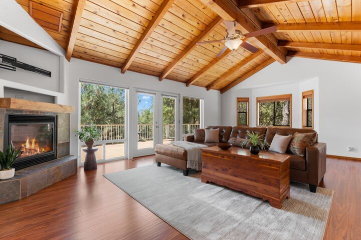Property Photo:  14133 Sun Forest Drive  CA 95946 