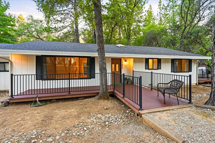 Property Photo:  17854 Oriole Court  CA 95946 