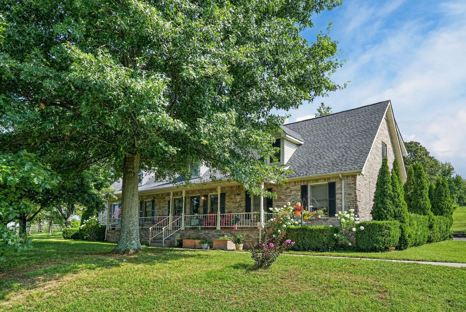 Property Photo: 1377 Chestnut Grove Rd TN 37357