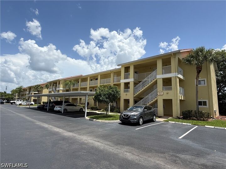 Property Photo: 8275 Key Royal Circle 1132 FL 34119