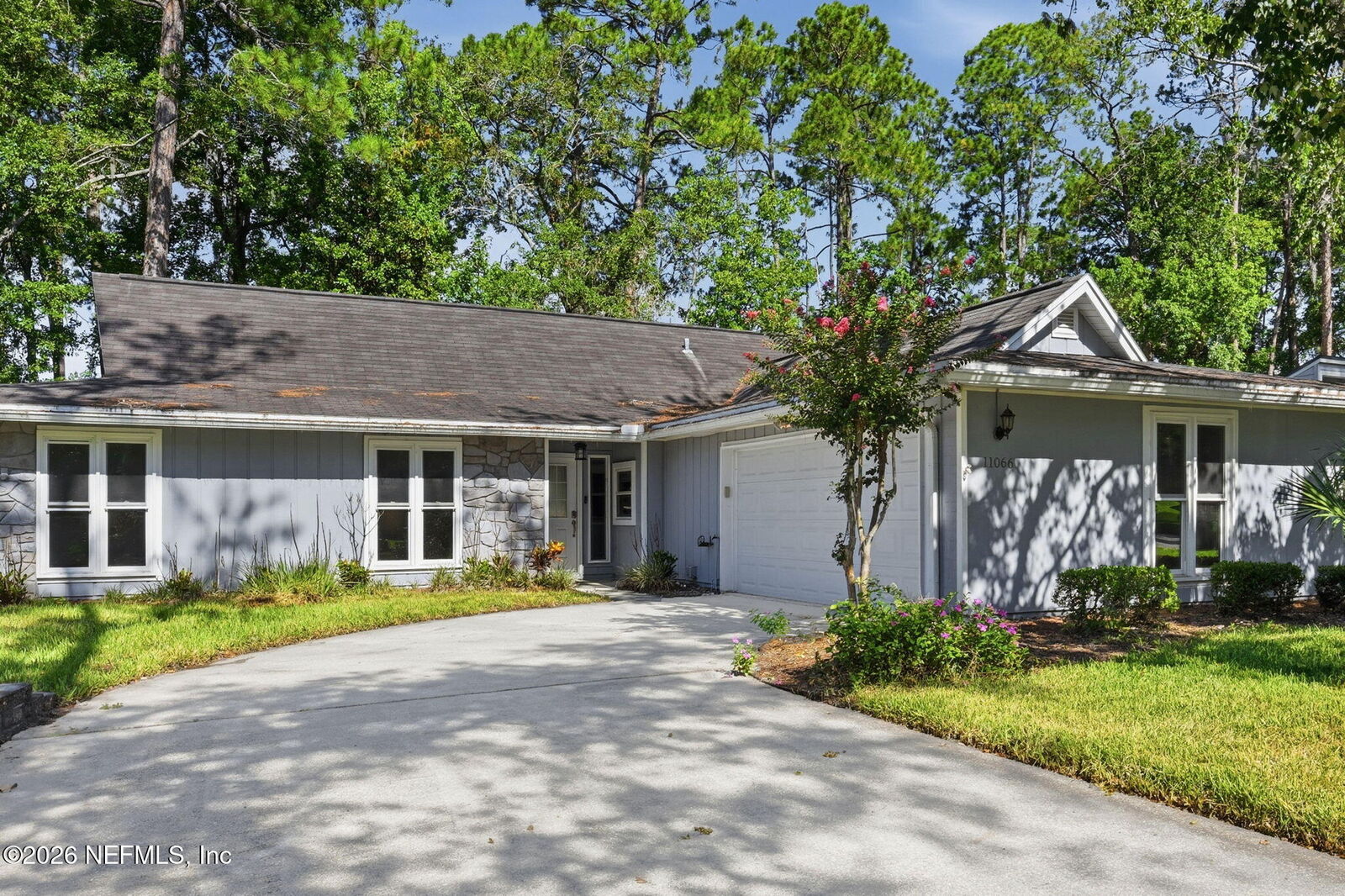 Property Photo:  11066 Fairbanks Grant Road W  FL 32223 