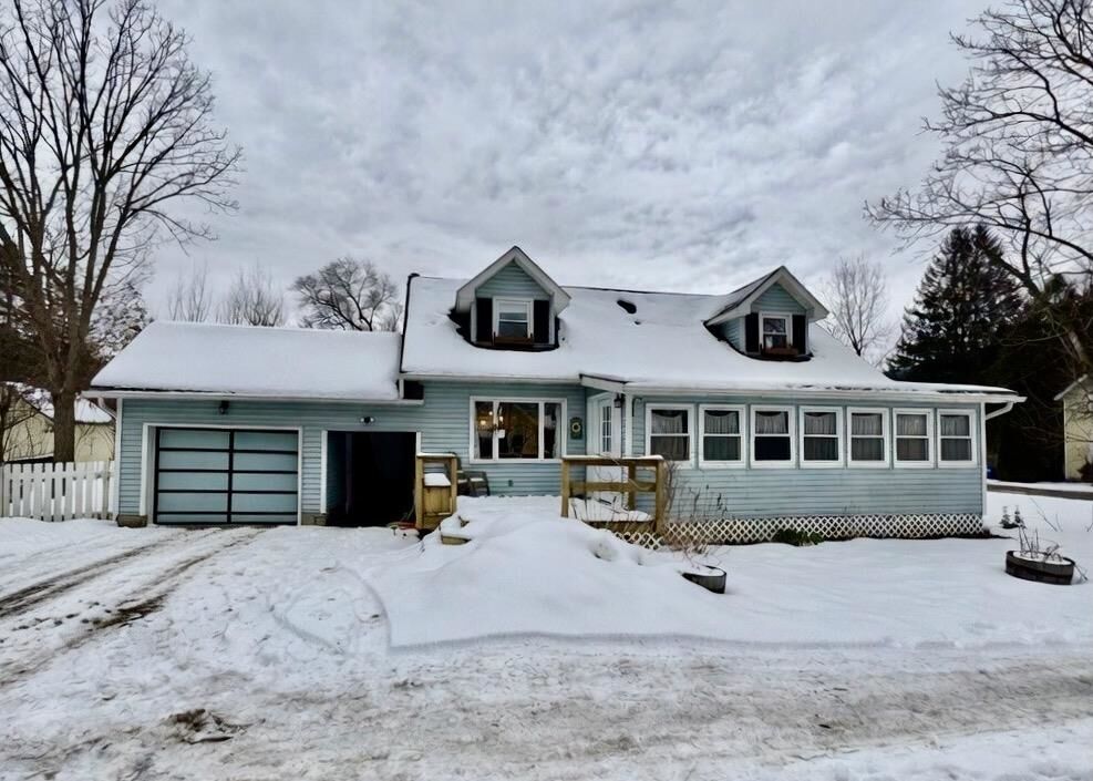 Property Photo: 103 Pleasant Street VT 05477