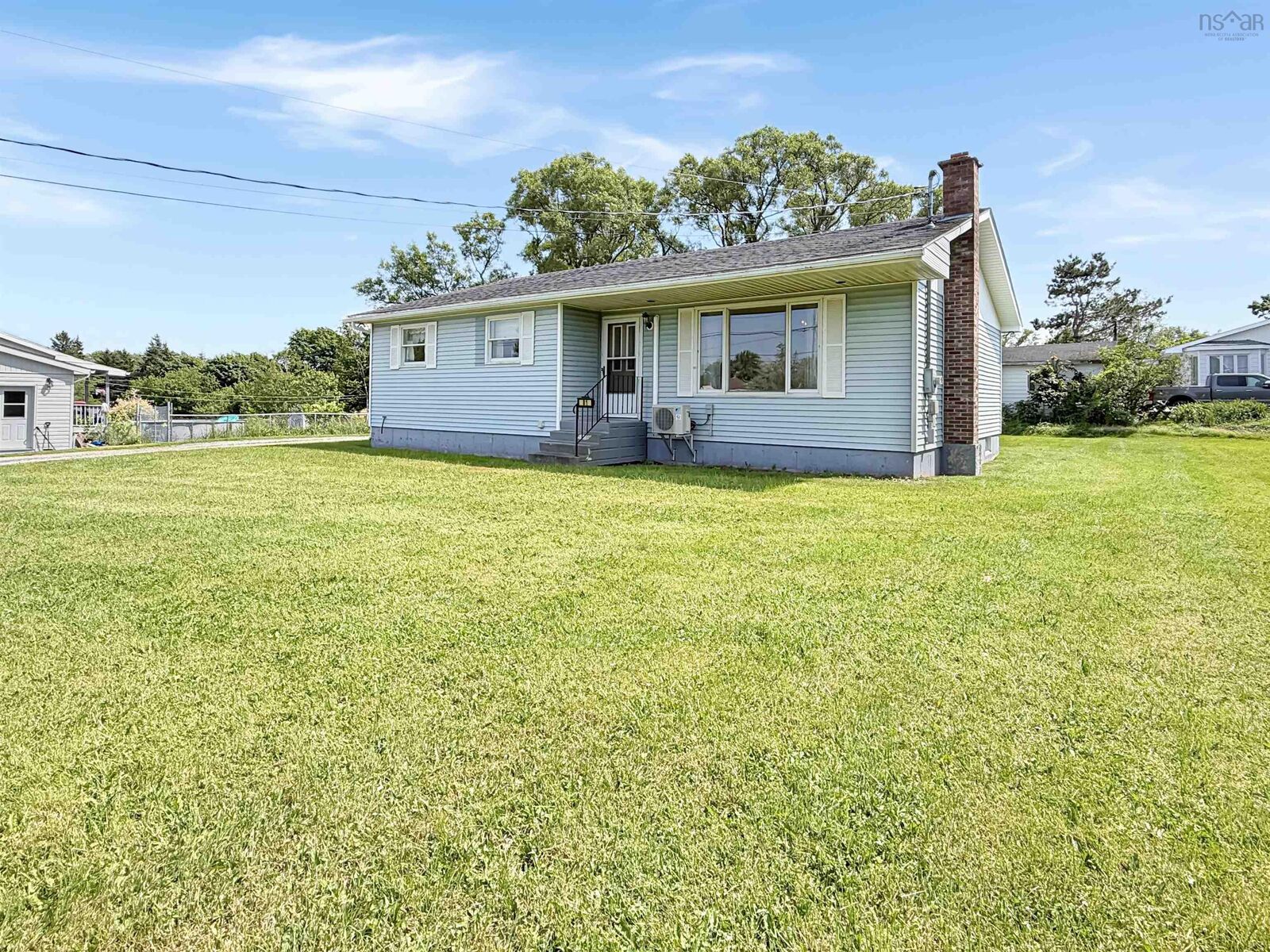 Property Photo: 81 Acadia Avenue NS B0K 1S0