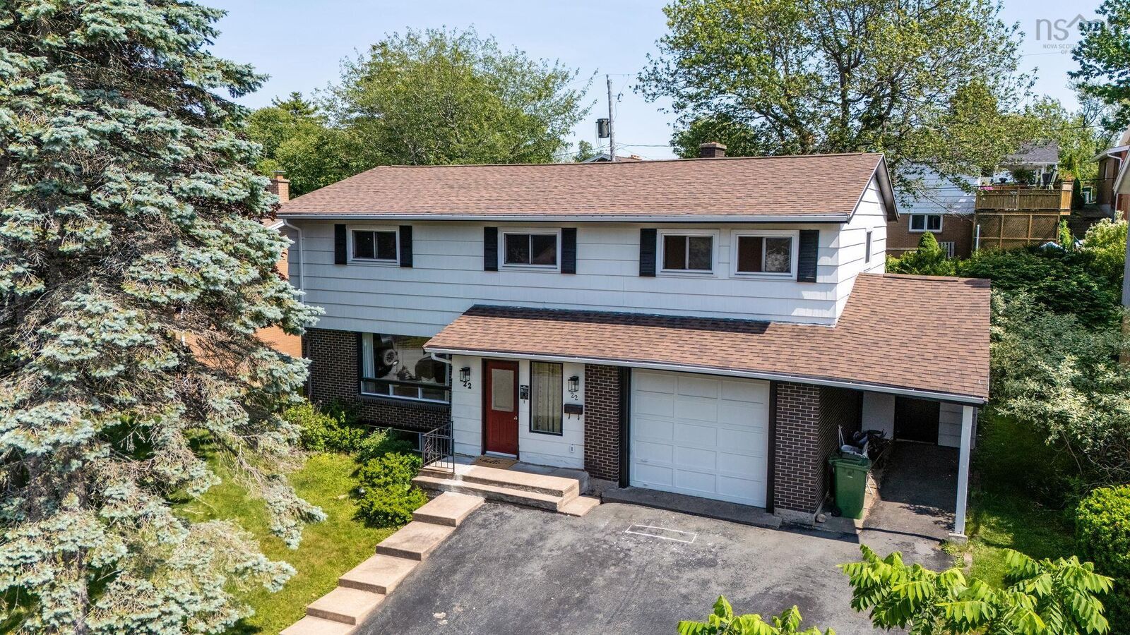 Property Photo: 22 Northcliffe Lane NS B3M 2Z6