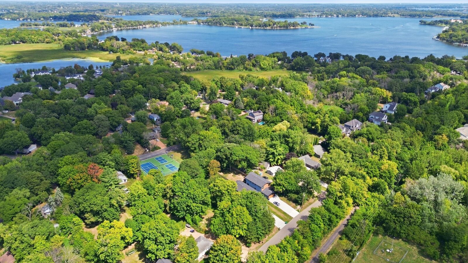 Property Photo:  3832 Northern Ave  MN 55384 