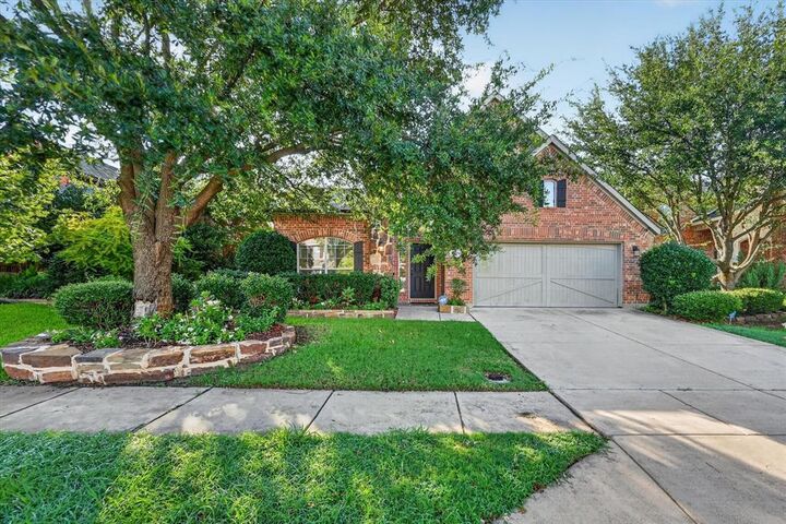 Property Photo:  8021 Branch Hollow Trail  TX 76123 