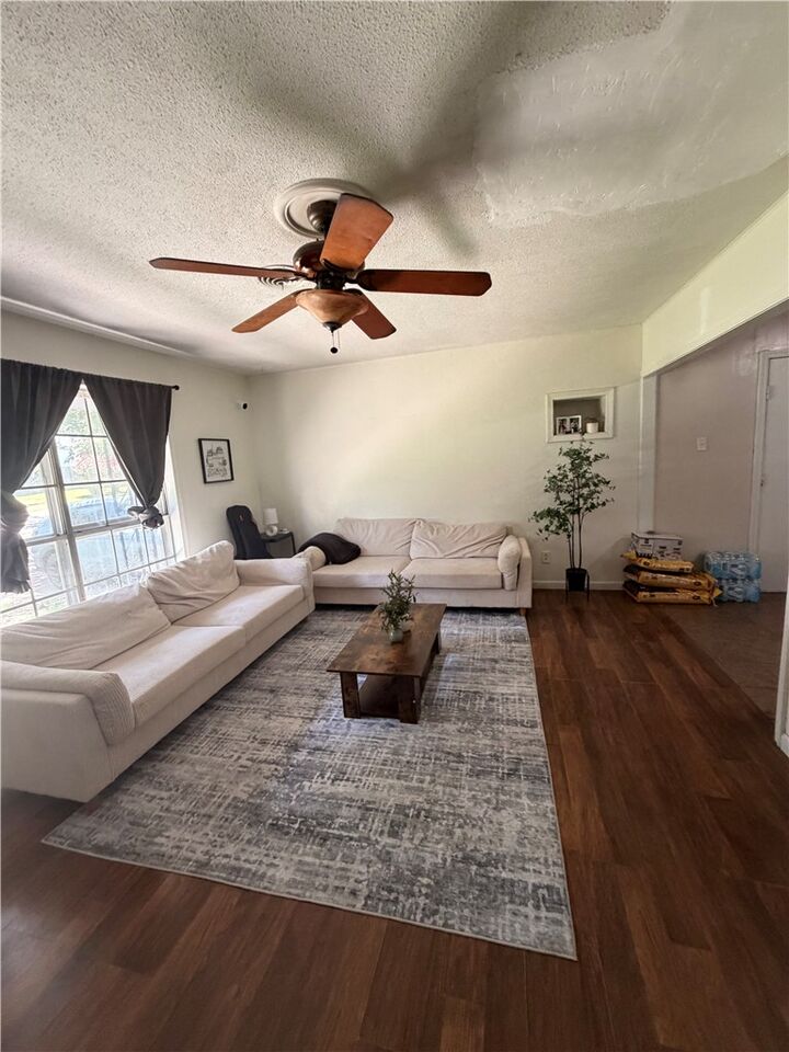 Property Photo: 904 Olive Drive AR 72830