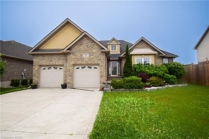 Property Photo: 66 Irving Drive ON N0J 1P0