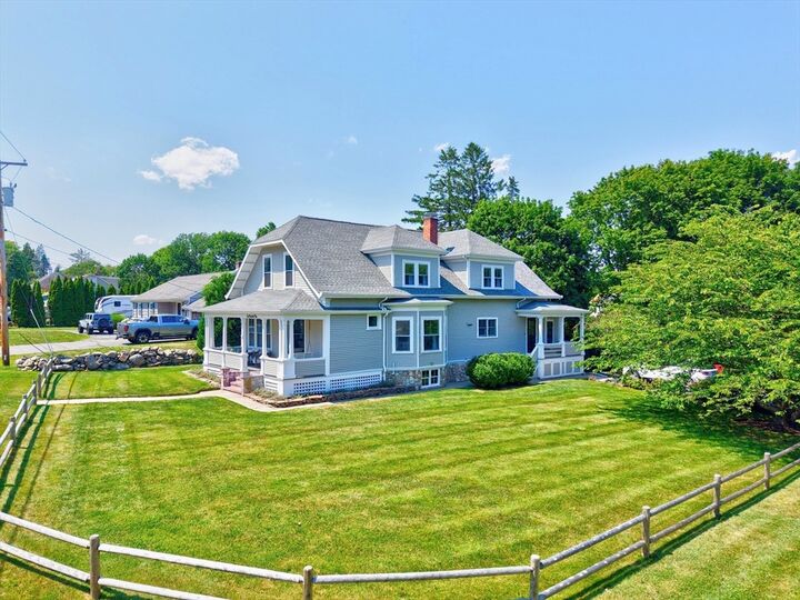 Property Photo: 105 Rockland MA 02748