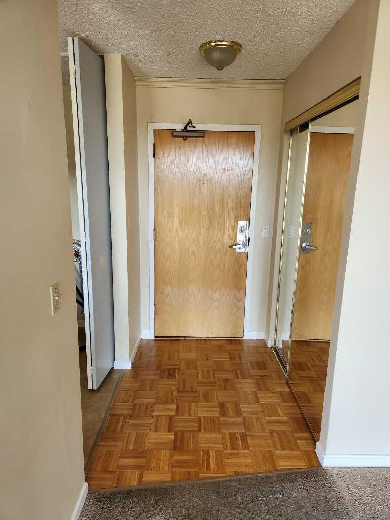 Property Photo: 80 Point McKay Crescent NW 1806 AB T3B 4W4