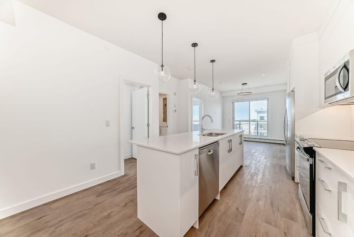 Property Photo: 63 Corner Glen Crescent NE 1519 AB T3N 2R6