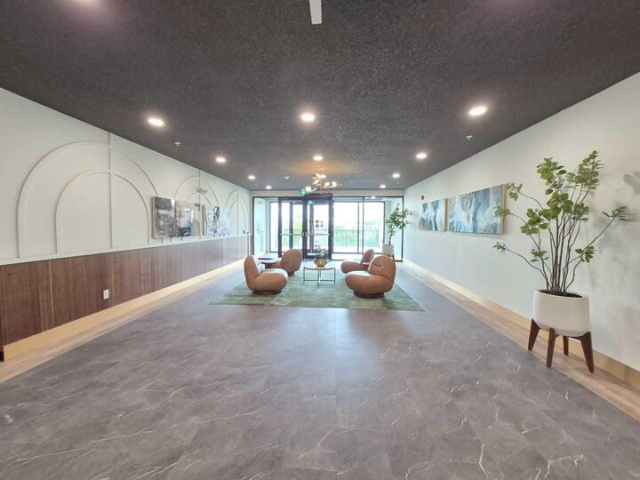 Property Photo: 4270 Norford Avenue NW 2403 AB T3B 6A8