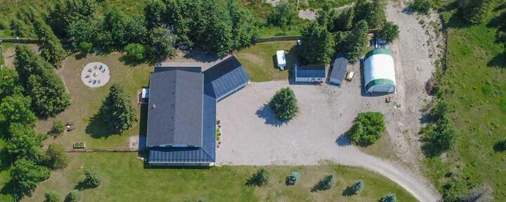 Property Photo: 1101 6 Street SW AB T0M 1X0