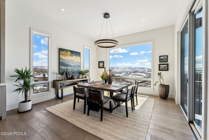Property Photo: 3450 E Ridgeway Drive UT 84036