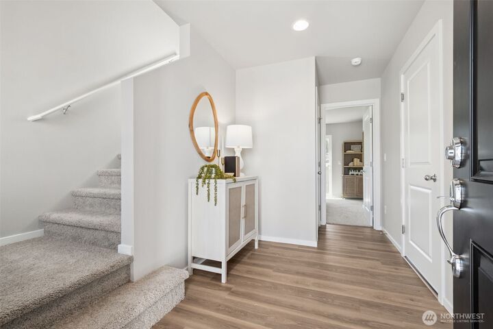 Property Photo: 18506 SE 271st Place WA 98042