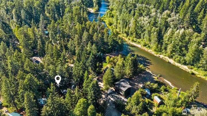 Property Photo:  1230  Wapiti Drive  WA 98922 