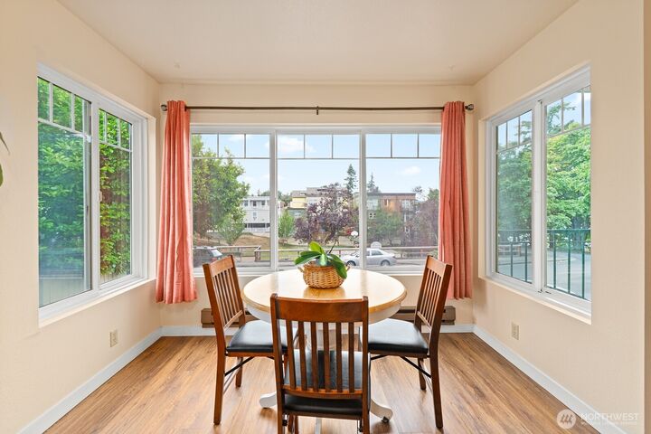 Property Photo: 230 B Street 103 WA 98250