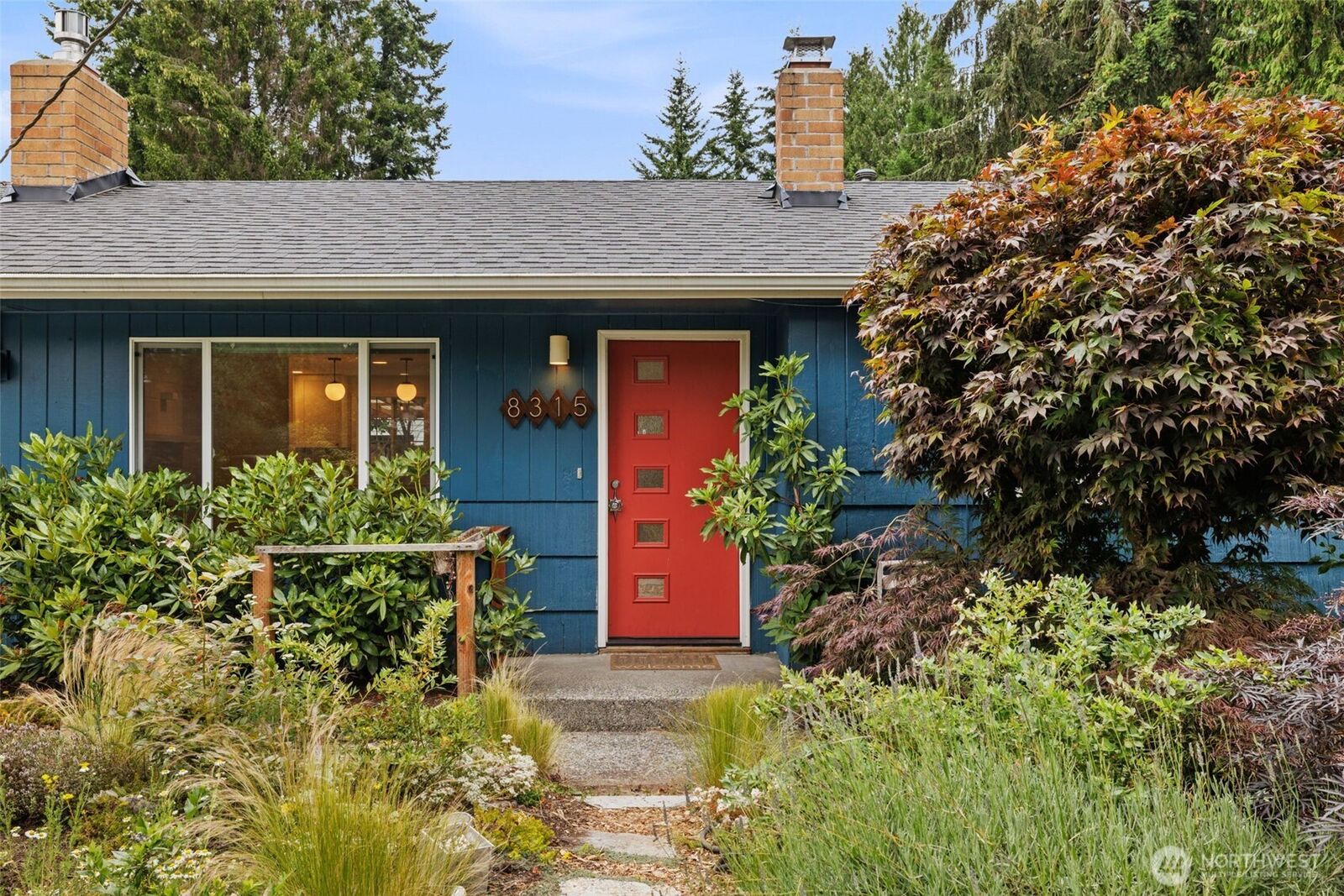 Property Photo:  8315  198th Street SW  WA 98026 