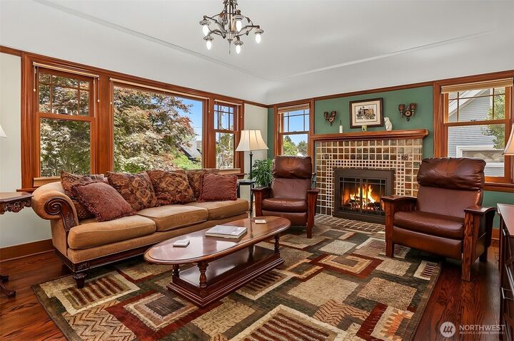 Property Photo:  7047  27th Avenue NW  WA 98117 