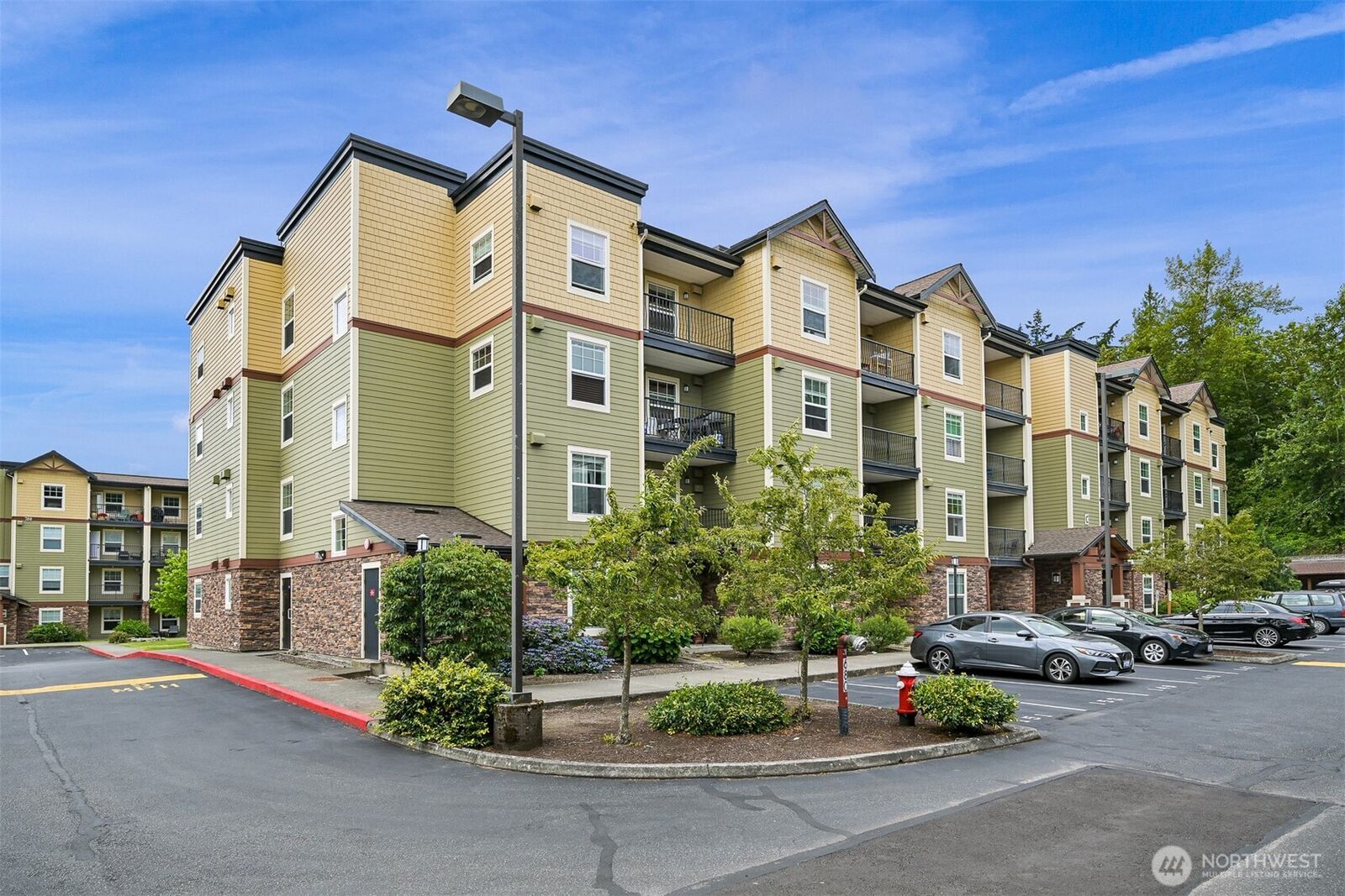 Property Photo:  680  32nd Street #C402  WA 98225 