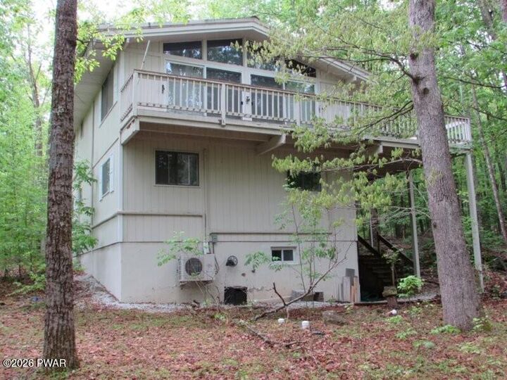Property Photo: 106 Cedar Lane PA 18428