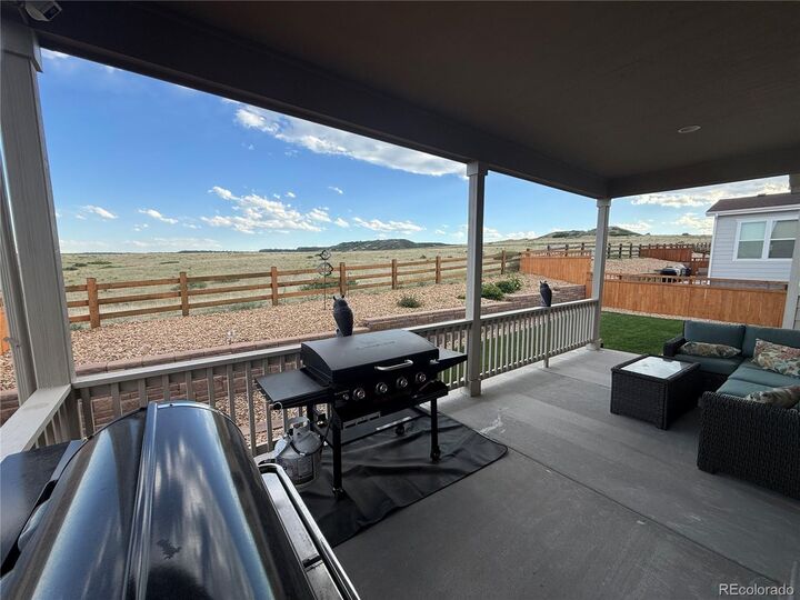 Property Photo:  7658 Oasis Drive  CO 80108 