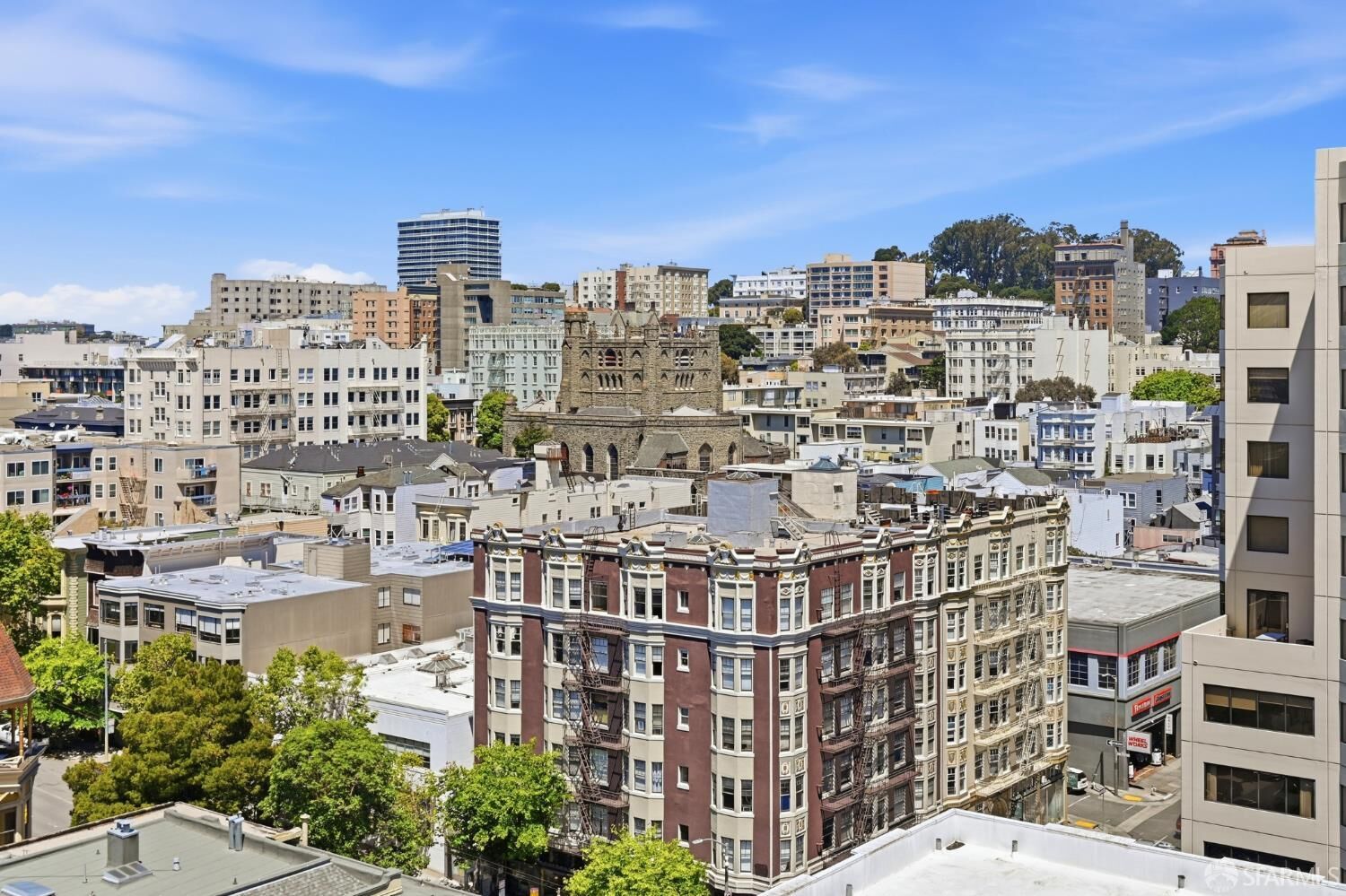 Property Photo: 1 Daniel Burnham Court 1018 CA 94109