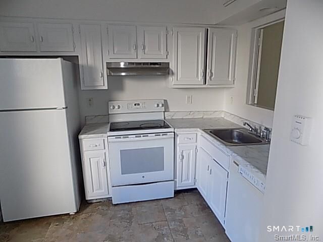 Property Photo: 55 Mill Plain Road 33-4 CT 06811